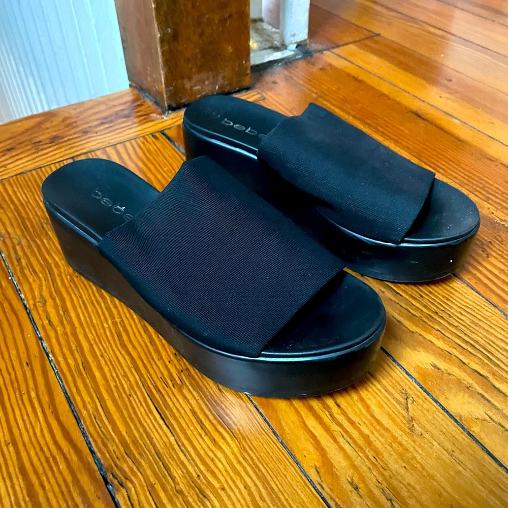 Vintage Bebe wedges Y2K size5.5